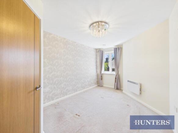 1 bed Apartment to rent Image 8