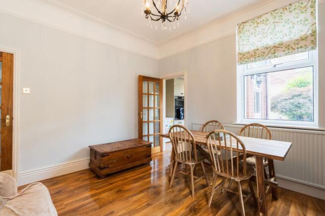 3 bed Semi-Detached for sale Image 9