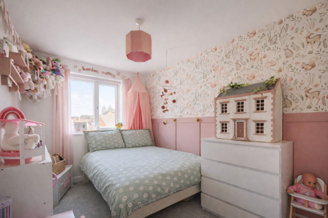3 bed Semi-Detached for sale Image 9