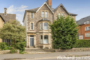 44, Bath Road, Old Town, Swindon SN1 4AY