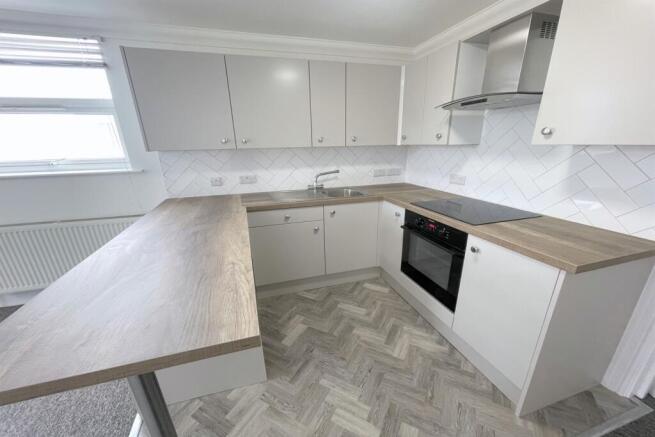 Brand new fitted kit