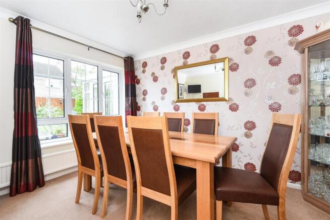 Dining Room.jpg