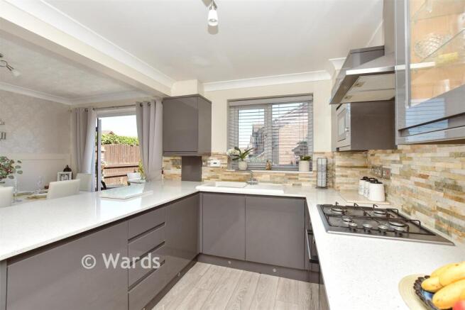 Kitchen/Dining Area