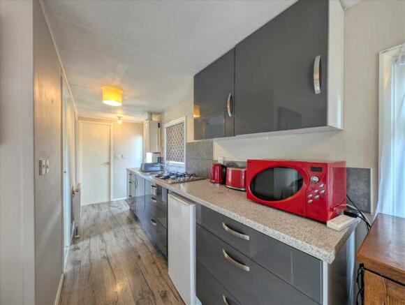 Haven Village, Brightlingsea photo 3