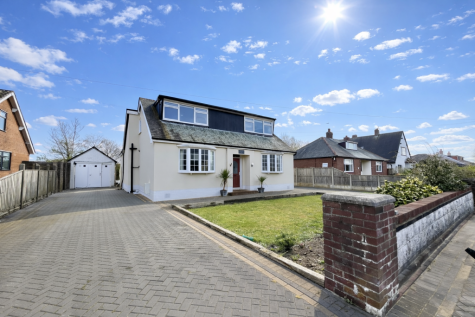 Beach Road, Preesall, FY6
