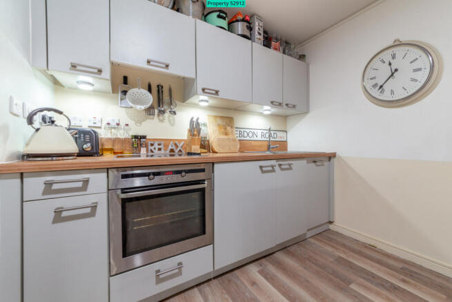  Integrated appliances and quality fittings
