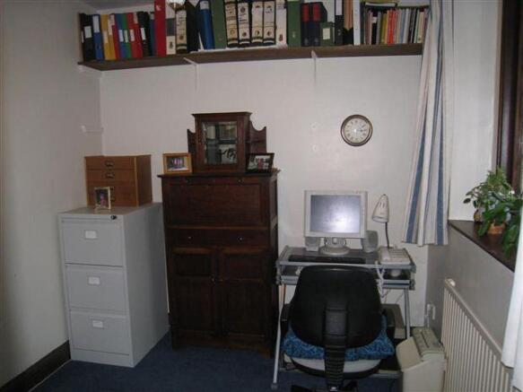Photo 3