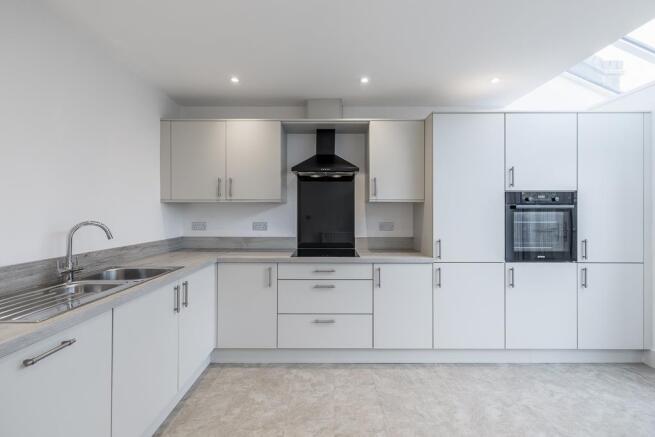 Kitchen/Dining Area