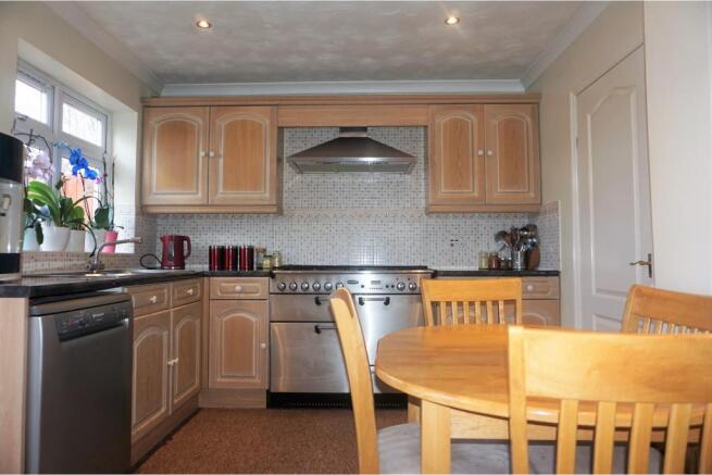 Kitchen / Breakfast