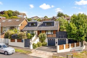 11, Mill Rise, Brighton BN1 5GD