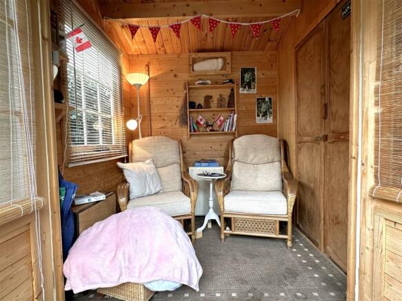 Timber Garden Room 039