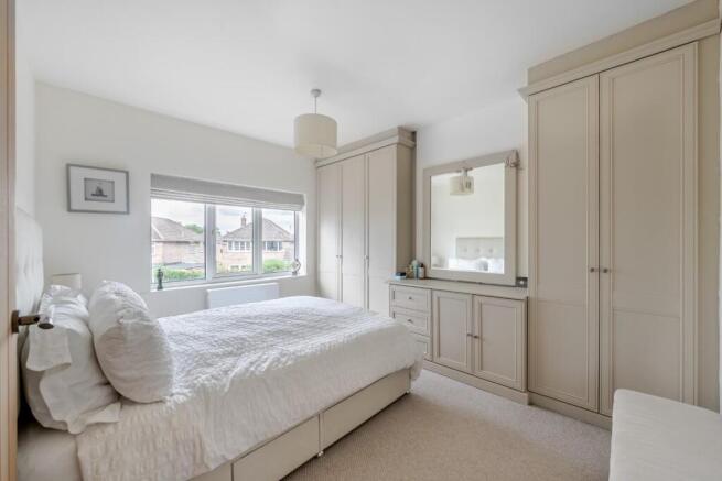 3 bed House for sale Image 8