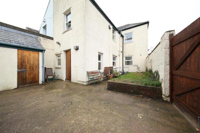 1 Gilestone Rd 1693.JPG