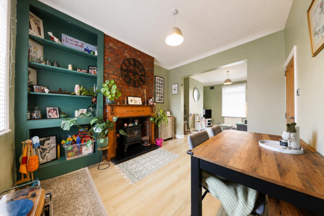 3 bed Terraced for sale Image 7