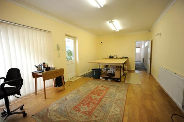 Photo 15