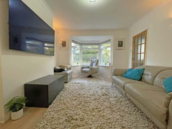 Churchill Way 9 Lounge 2.jpg