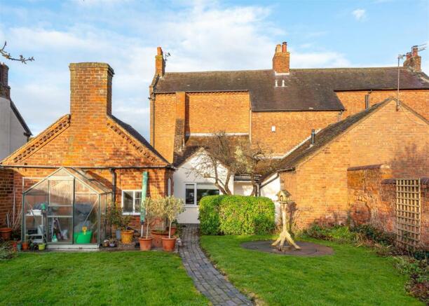 4 Church Road-rear2.jpg