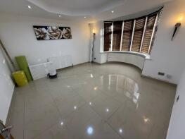 135, Cairnfield Avenue, London NW2 7PL