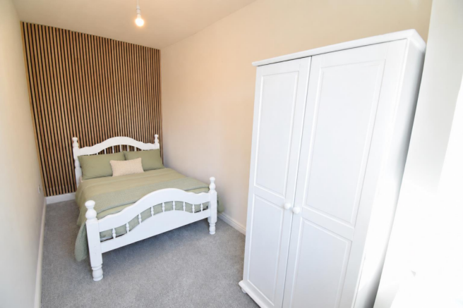 36a Parkers Road Bedroom New.png