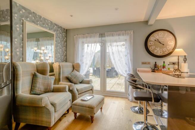 8373298-interior07-800.jpg