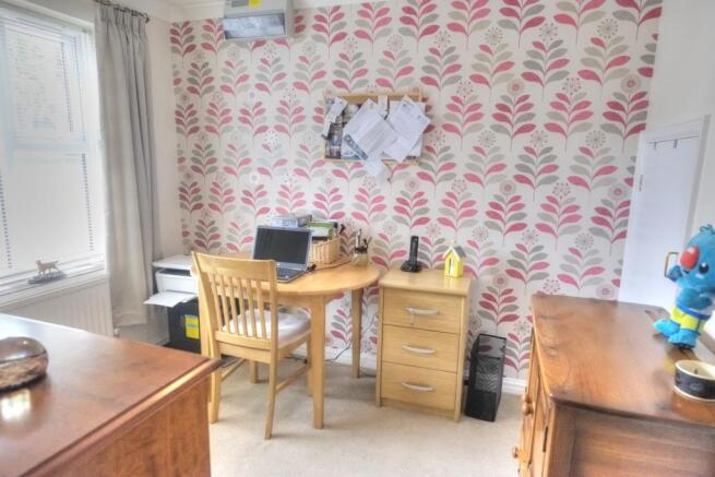 Office / Bed' Five
