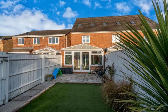 23, Strauss Drive, Cannock, Staffordshire, WS11 7U