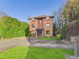 34, Westlands, Kings Road, Horsham RH13 5PP