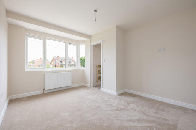 3 bed Semi-Detached for sale Image 11