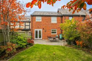 43, Woodpecker Close, Bedford MK44 3BG