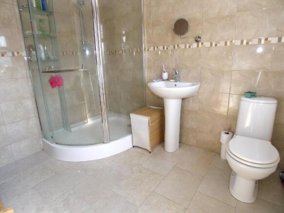 Master En-Suite
