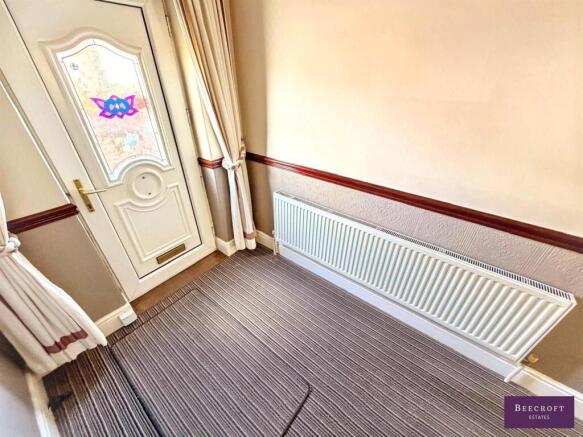 3 bed Semi-Detached for sale Image 10