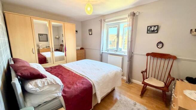 2 bed Semi-Detached for sale Image 7