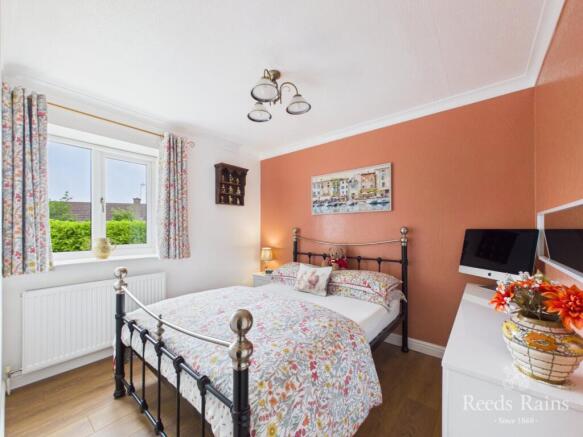 2 bed Bungalow for sale Image 5