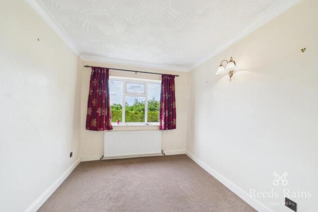 3 bed Link Detached House for sale Image 10