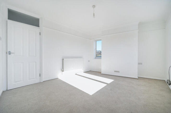 1431619-4-69b9750...