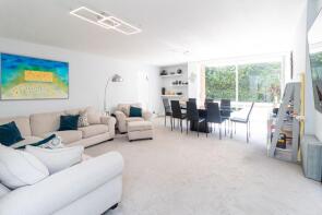 Flat 3, Leamington House, Stonegrove, Edgware HA8 7TN