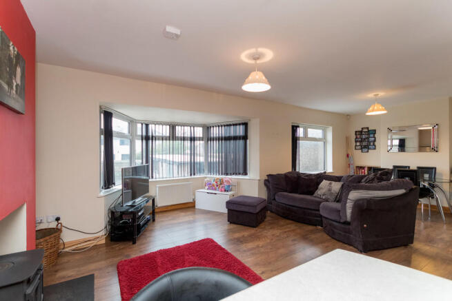 Open Plan Lounge/...