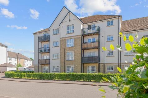 Crown Crescent, Kinnaird, Larbert, FK5 4XP