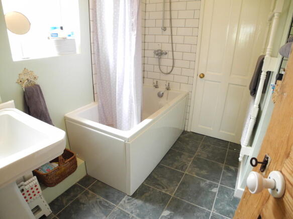 Photo 5