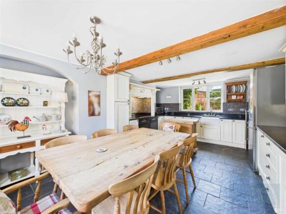 Hillcrest House, Husbands Bosworth