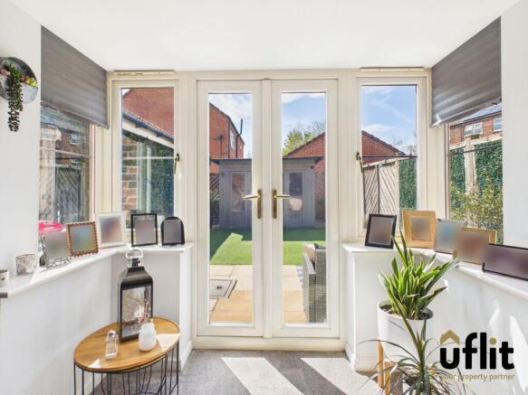 4 bed Semi-Detached for sale Image 6