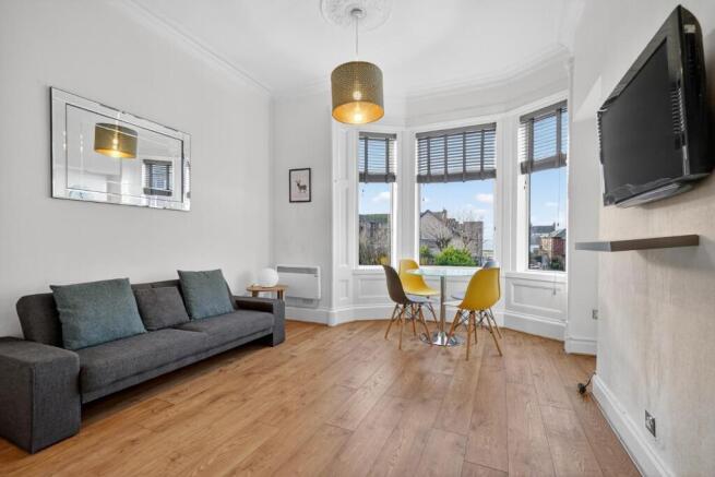 6_19 crawford street, largs _06.jpg