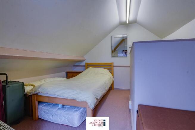Loft Room 1-1.jpg