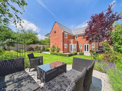 Lowefields, Earls Colne, Colchester, CO6 2LH