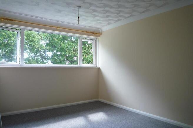 bedroom (2)