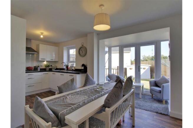 Kitchen/Dining Room