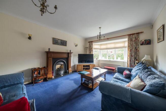 3 Sandbach Drive-011.jpg