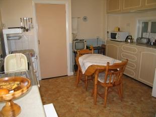 Kitchen/Breakfast Room (2)