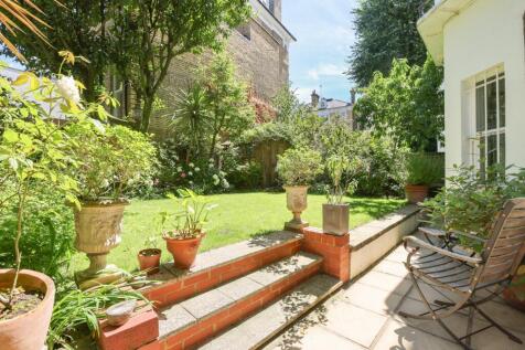 Redcliffe Gardens, London