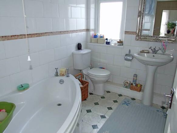Photo 10